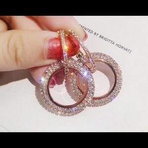 New Gold plated rhinestone earrings